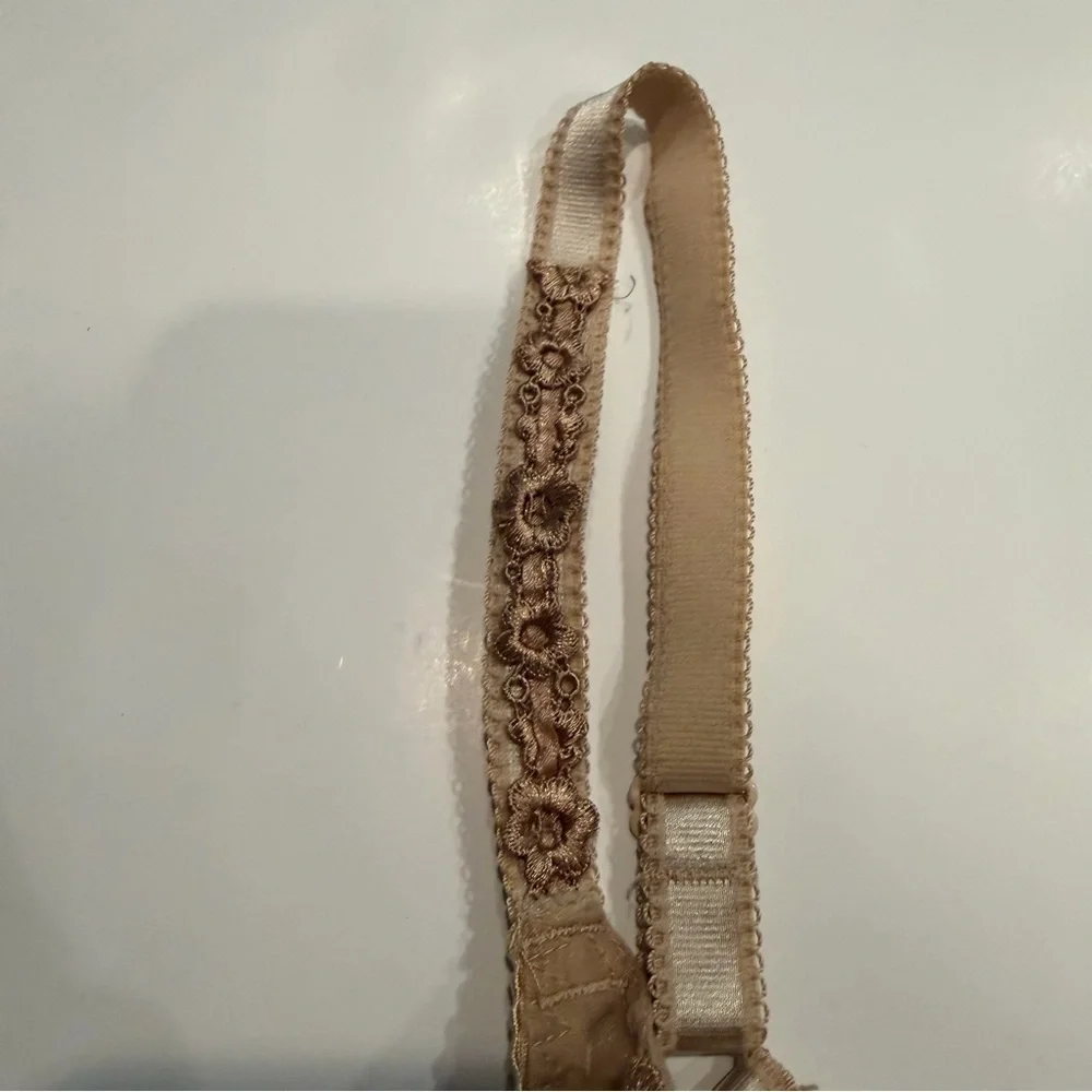 Curvy Kate Nude Sheer Lace Underwire Bra 32E EU 70F